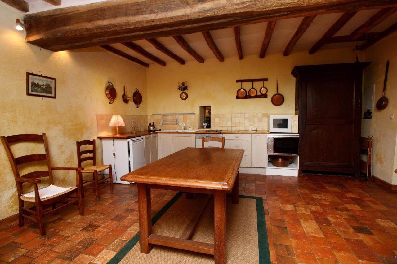 مبيت وإفطار Louerre Manoir Du Bois Noblet المظهر الخارجي الصورة